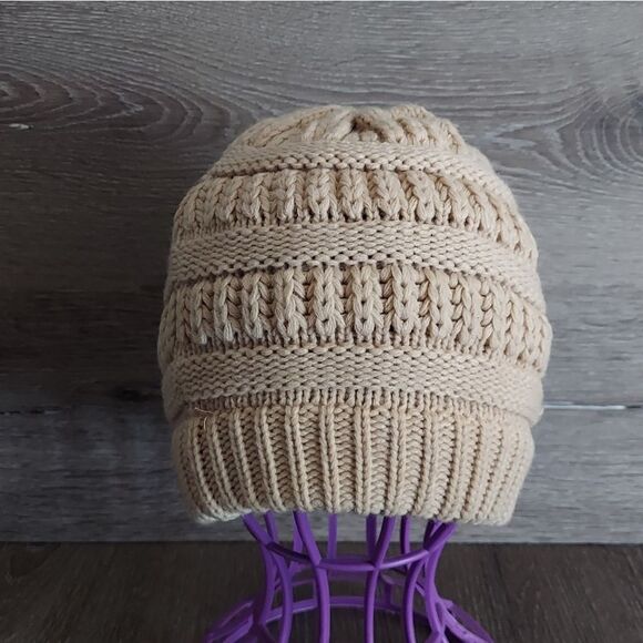 Time and Tru Cable Knit Crochet Beanie - Picture 1 of 3